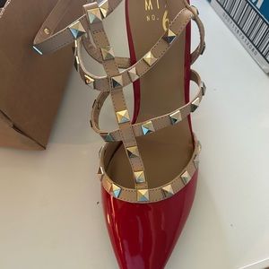 Beautiful shoes will sure to get compliments size 11 regular